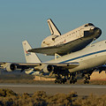 Space Shuttle Endeavour departs Edwards AFB December 10 2008